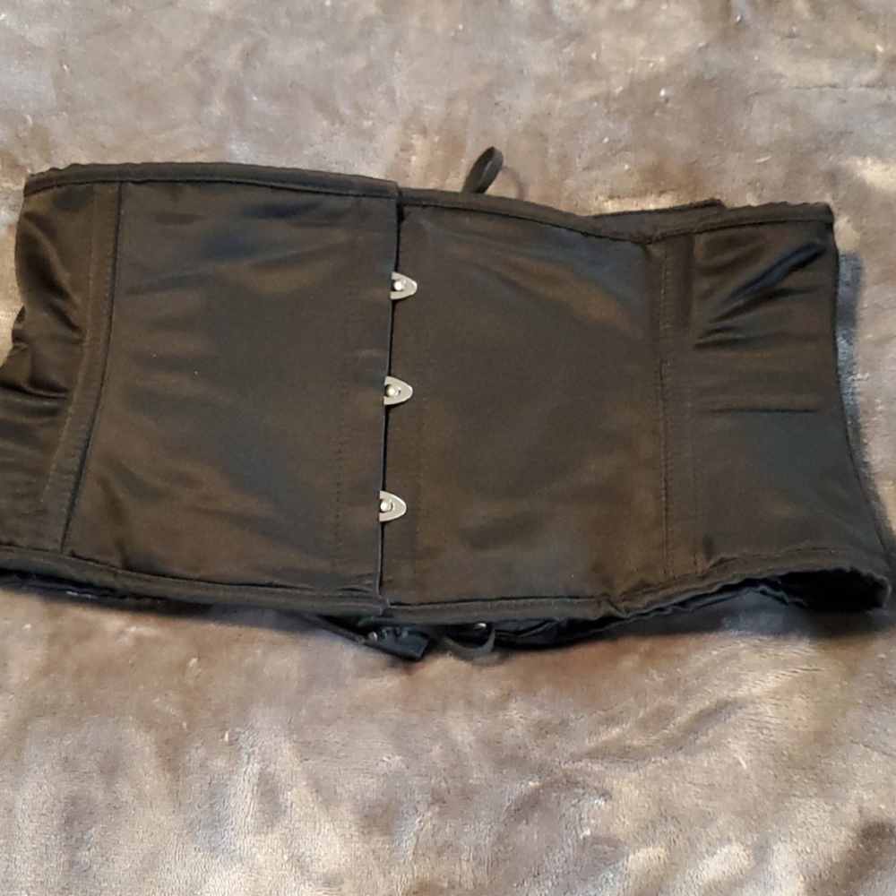 Orchard Corset OC301 size 28